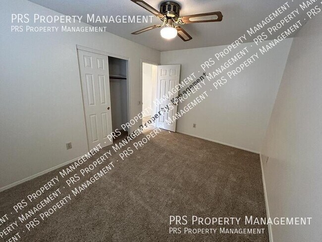 Building Photo - 3809 E Desert Flower Ln