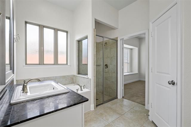 Building Photo - 16705 Dry Creek Blvd