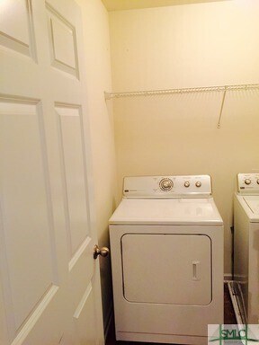 Building Photo - 66 Lake Shore Blvd