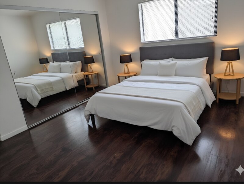 Building Photo - 514 Coronado Ave