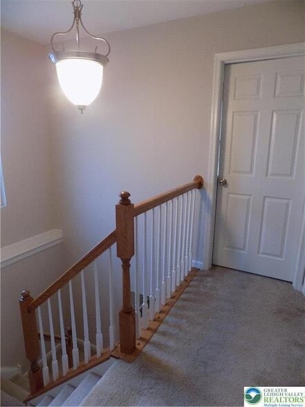 Building Photo - 1145 Sparrow Way