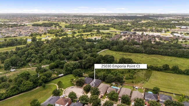 Building Photo - 25030 Emporia Point Ct