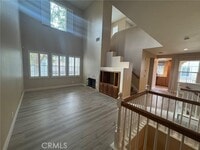 Building Photo - 30 Perennial