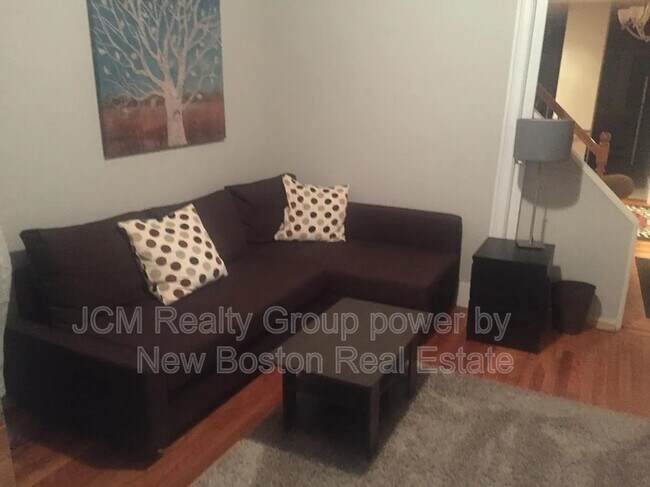 Building Photo - 18 West St