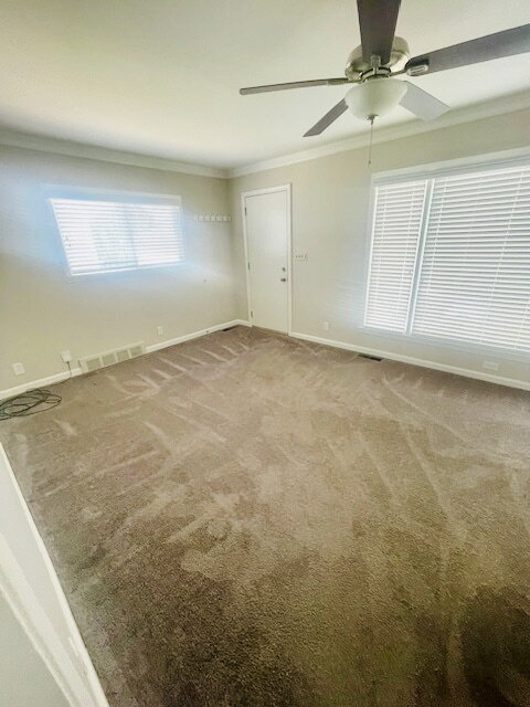 Building Photo - Charming 3-Bed Home with Finished Basement on Hickory Street!