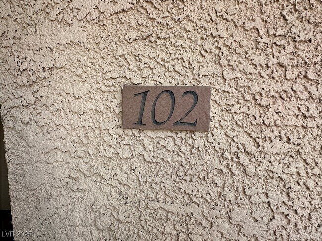 Building Photo - 3604 Monarcas St