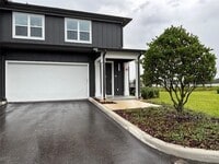 Building Photo - 1320 Caprice Dr