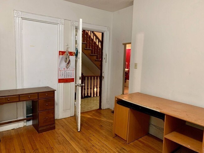 Building Photo - 236 Cypress St