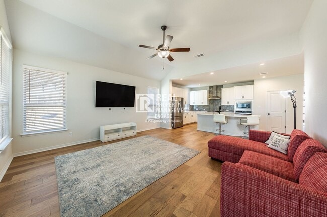 Building Photo - 2105 Bonavista Wy