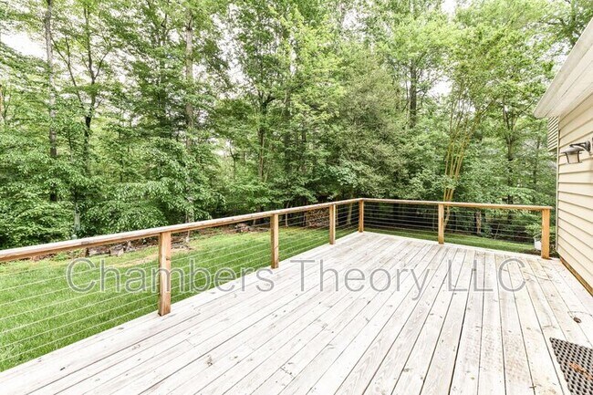 Building Photo - 8504 Shadeway Pl