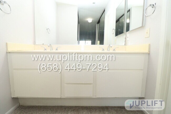 Building Photo - 10702 Dabney Dr