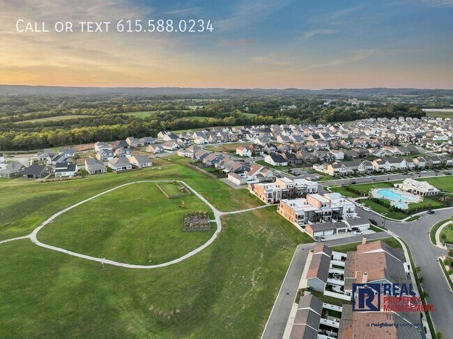 Building Photo - 1029 Ewell Farm Dr