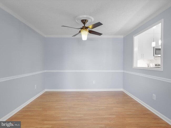 Building Photo - 10064 Oakton Terrace Rd