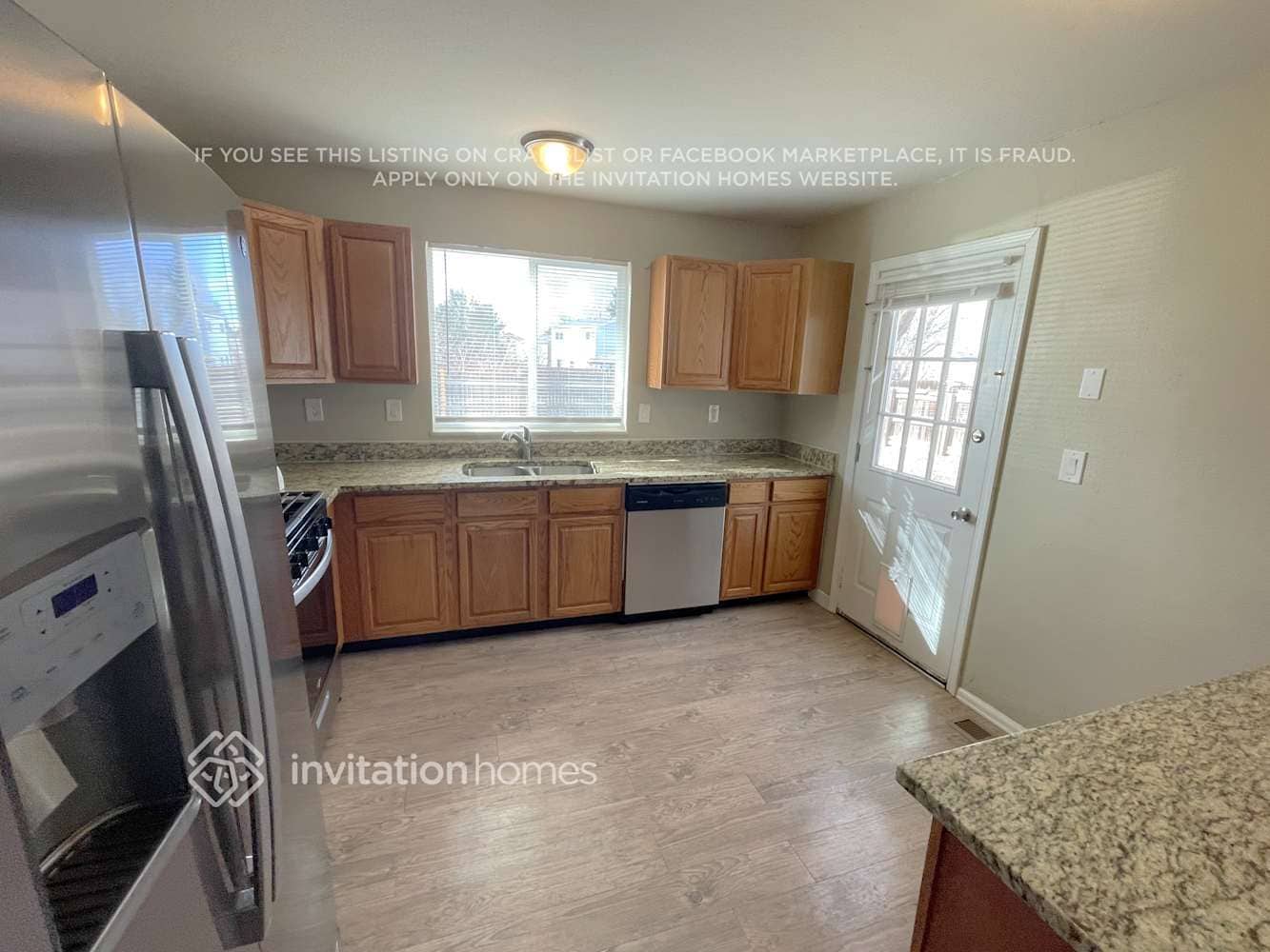 Building Photo - 8903 Cottonwood Way