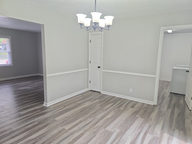 Building Photo - 8802 Malvern Hill Rd