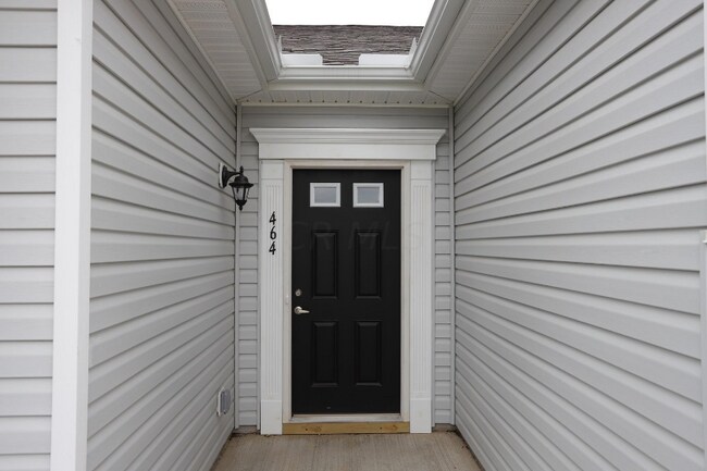 Building Photo - 464 Rochdale Run