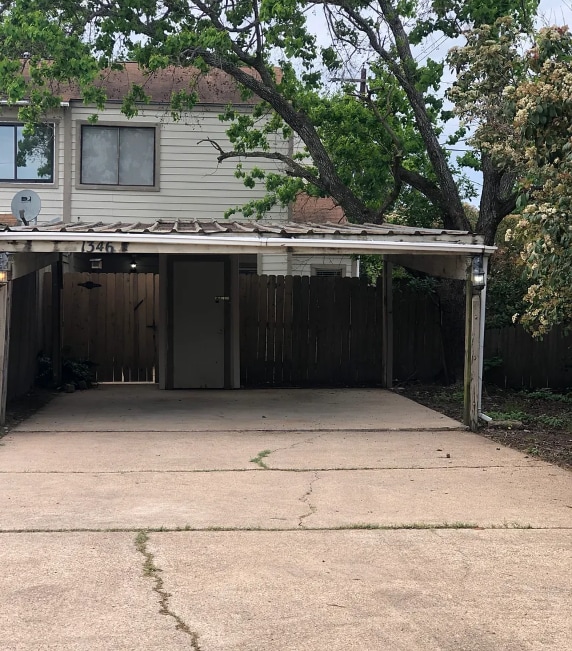 Building Photo - 1346 Airline Dr