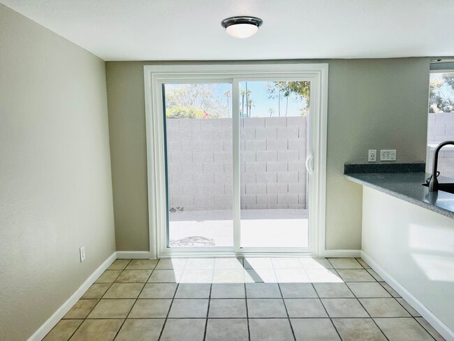 Slider Door to Patio - 264 E Betty Elyse Ln