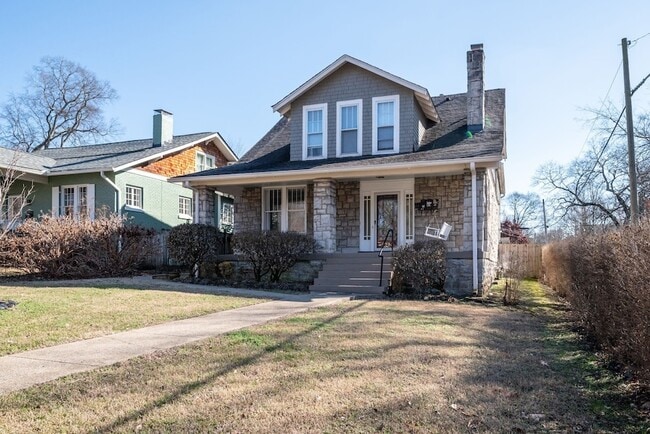 Building Photo - 3735 Central Ave