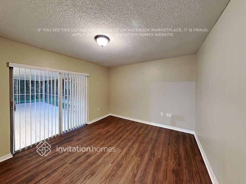 Building Photo - 6916 Sugarbush Dr