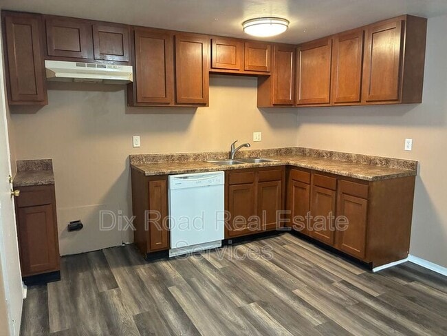 Building Photo - 7106 Lunceford Dr