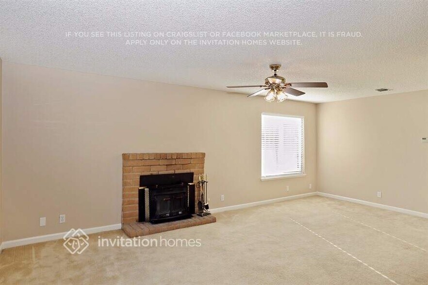 Building Photo - 624 Flagstaff Ct