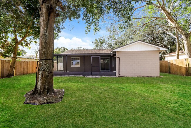 Building Photo - 1751 Elbert Acres Ct NE