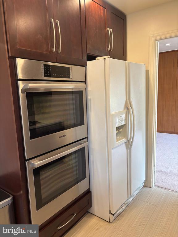 Building Photo - 1249 Derbyshire Rd