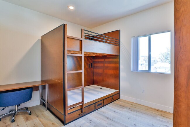 Interior Photo - Draco Apartments