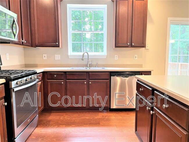 Building Photo - 3045 Spring Field Ct