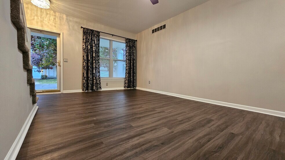 Building Photo - 57103 Curtis St