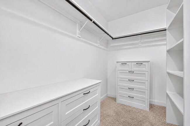 Building Photo - 24930 Jessamine Meadow Trl