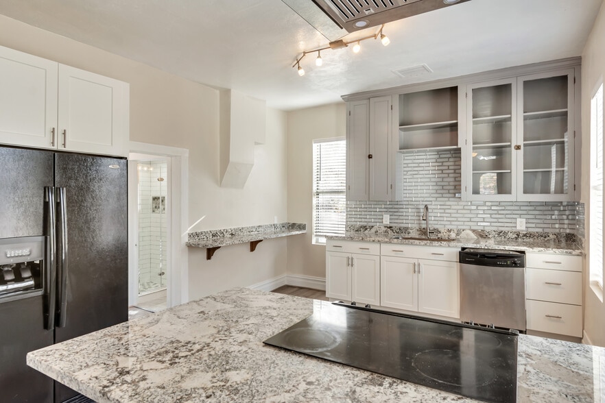 Building Photo - 1884 E 4500 S