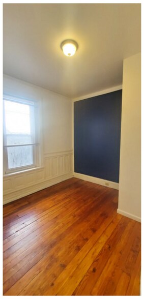 Building Photo - 2141 N Uber St