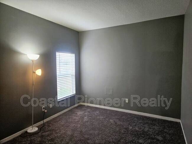 Building Photo - 1824 Mira Lago Cir