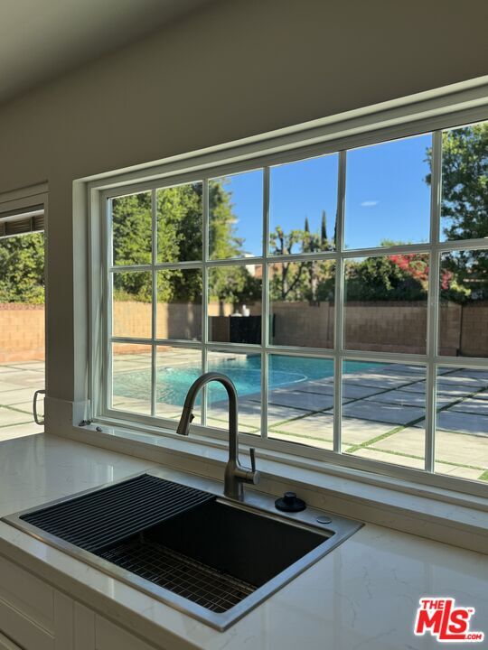 Building Photo - 7746 Jason Ave