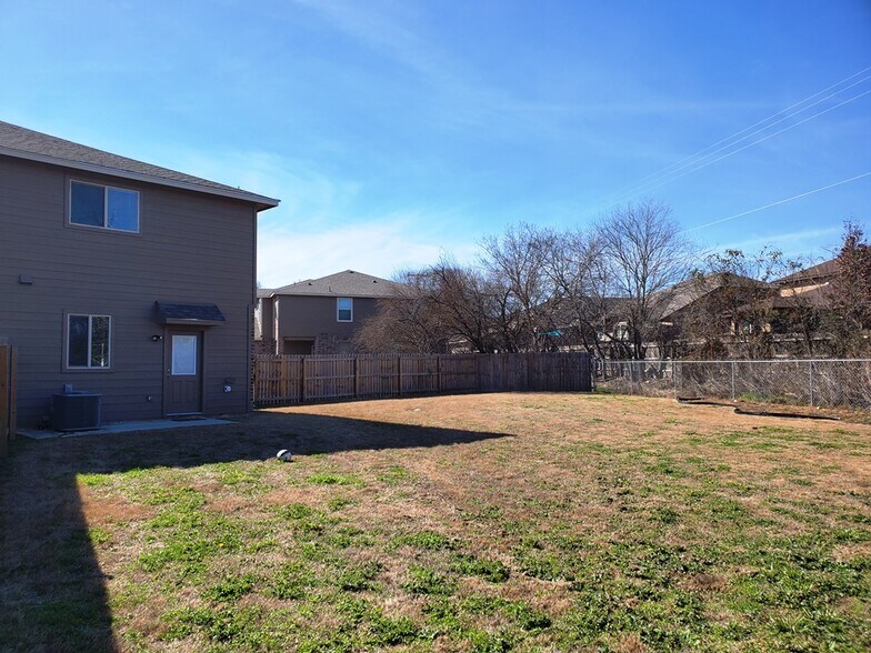 Building Photo - 8715 8th St