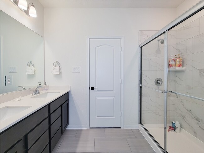 Building Photo - 8214 Leisure Pt Dr