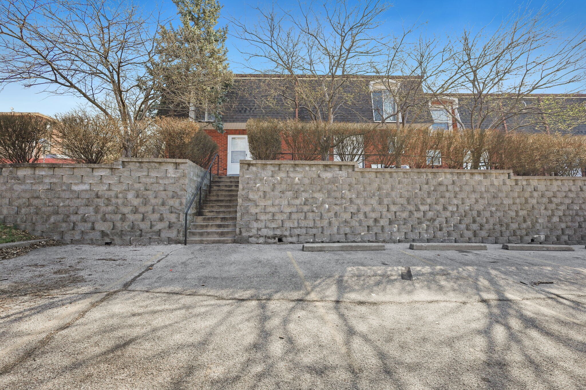 Building Photo - 10411 Corbeil Dr
