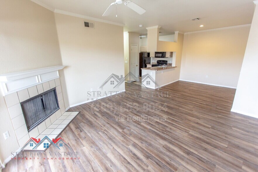 Building Photo - 16013 S Desert Foothills Pkwy