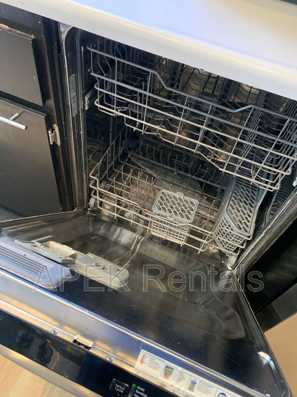 Building Photo - 61493 Desert Air Rd