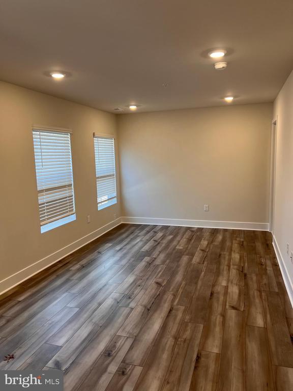 Building Photo - 13927 Anderson Gdn Rd