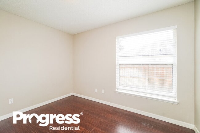 Building Photo - 13743 Riverpath Grove Dr