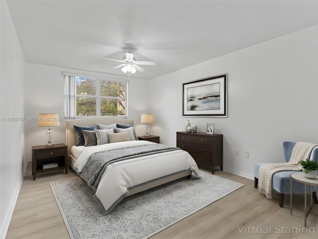 Building Photo - 8343 Lake Dr