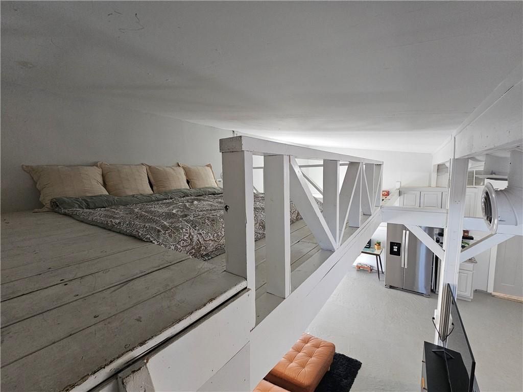 Building Photo - 74 Boulevard, B