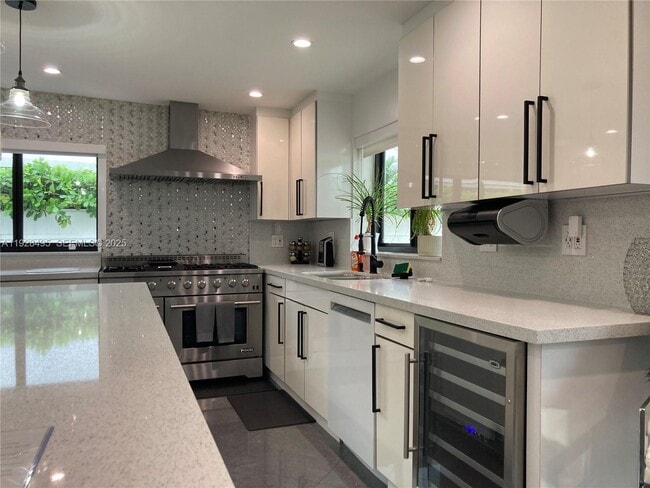 Building Photo - 7524 Mutiny Ave