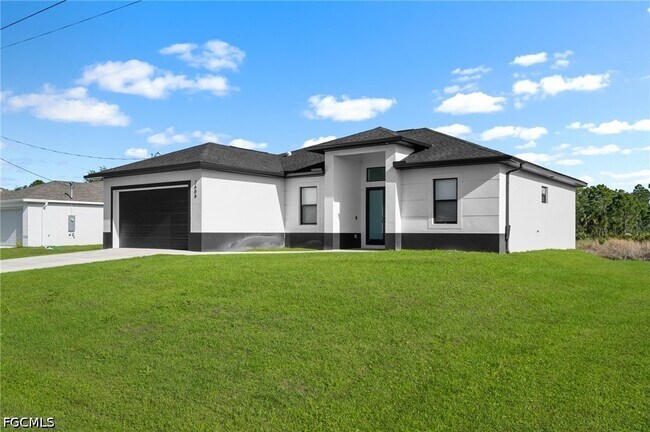 Building Photo - 2608 25th St W