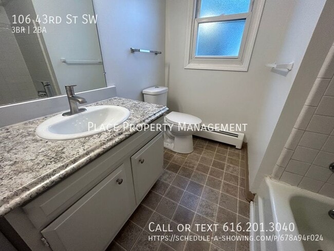 Building Photo - 106 43rd St SW