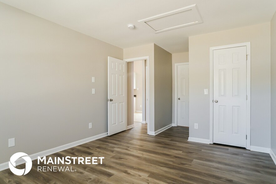 Building Photo - 107 Elmridge Dr