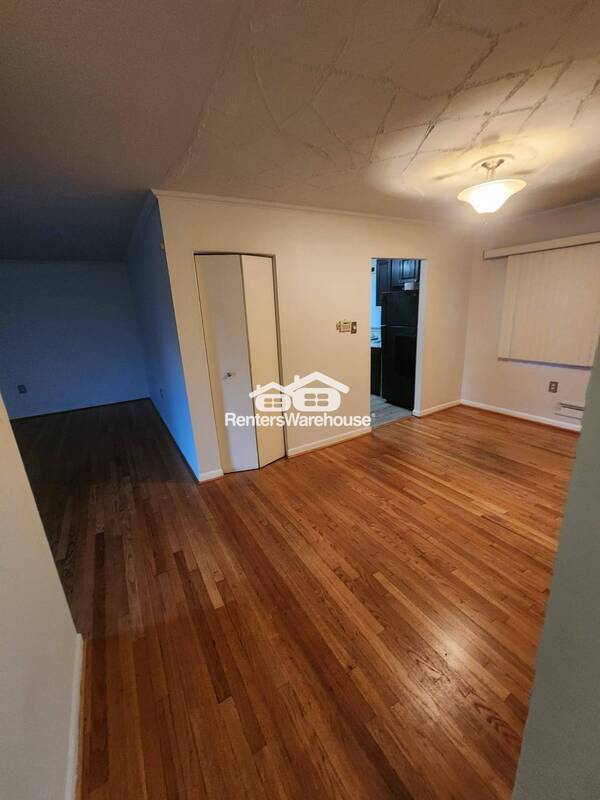 Building Photo - 6728 Ransome Dr